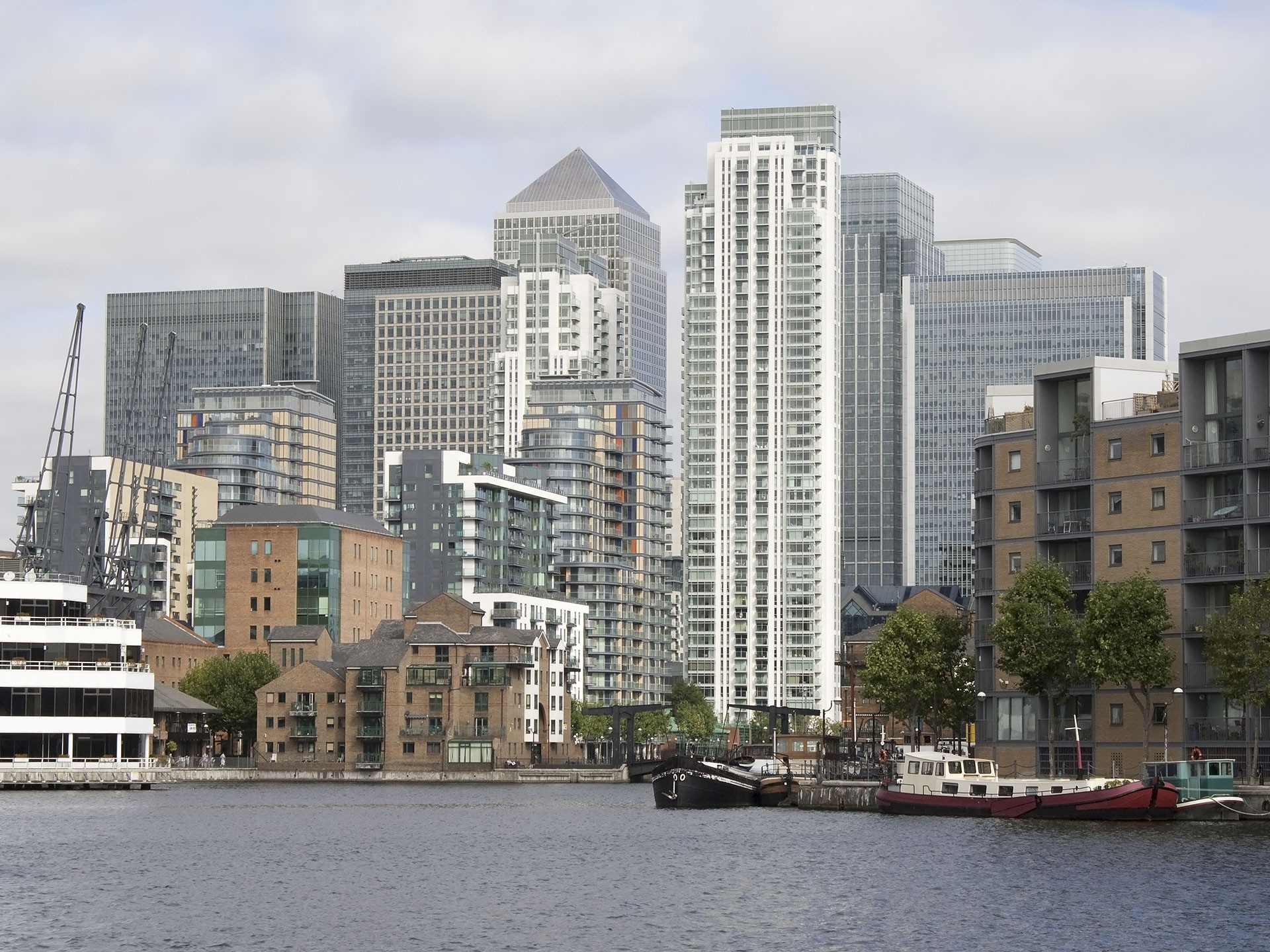 Five things you should do before you bid for property at an auction