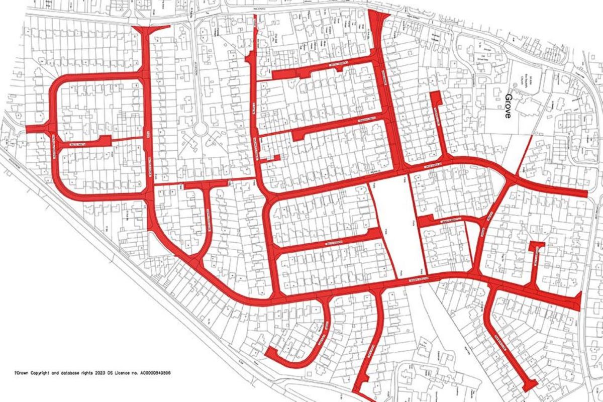 Land on the South Side of Oxford Lane Grove, Wantage, Oxfordshire, OX12 7LY