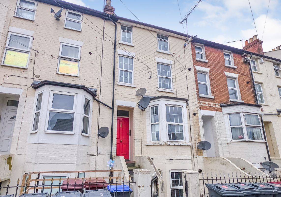 Flat 1, 22 George Street, Reading, Berkshire, RG1 7NT