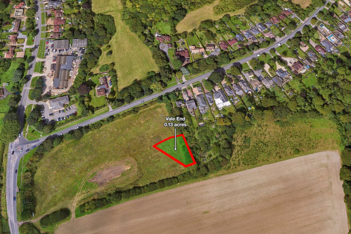 Land at, Cryers Hill, High Wycombe, Buckinghamshire, HP15 6JS