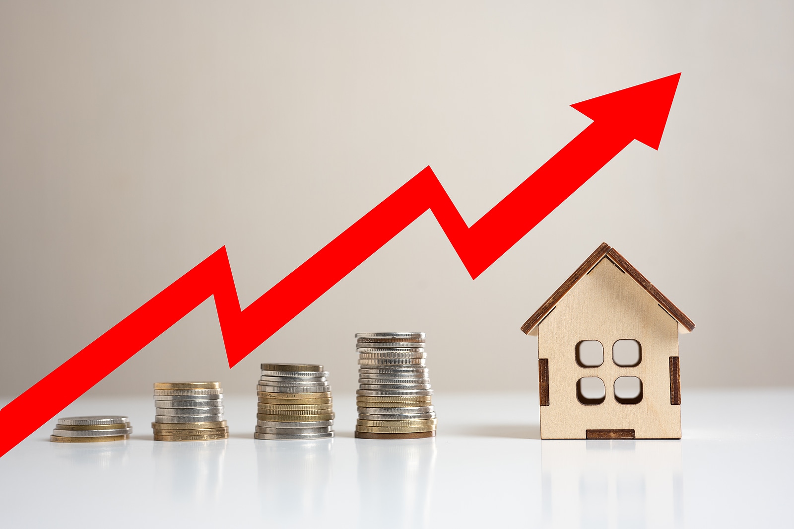 UK house price rise show ‘tentative signs of recovery’